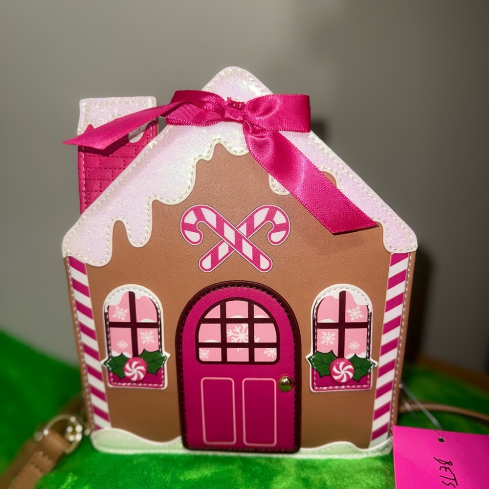 Betsey Johnson Pink Brown Gingerbread House Bag purse candy canes peppermint